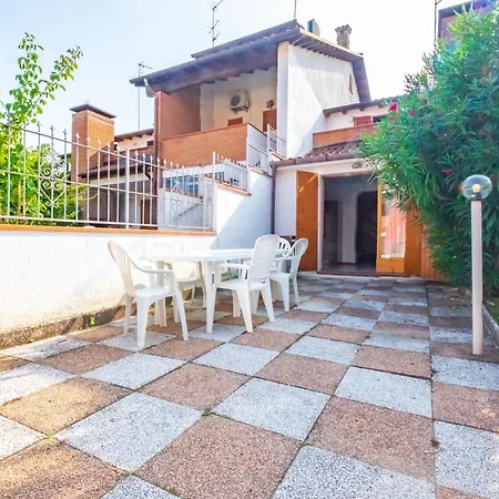 Angela By Interhome * Lido delle Nazioni